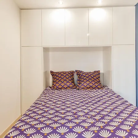 Roche 4 * Тулон